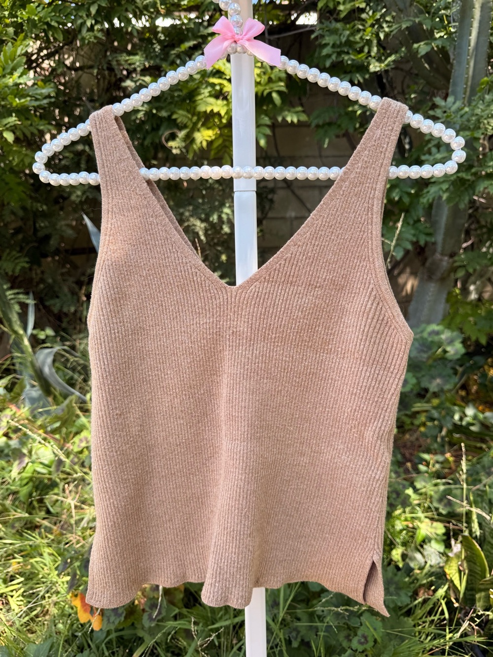 Classic V-Neck Ribbed Knit Tank Top - Taupe